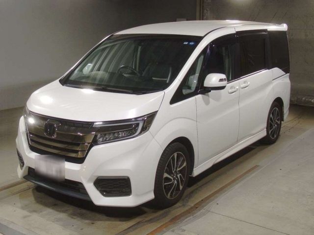 2013 Honda Step wagon RP3 2018 г. (TAA Kinki)